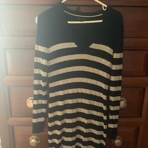 Tommy sweater dress